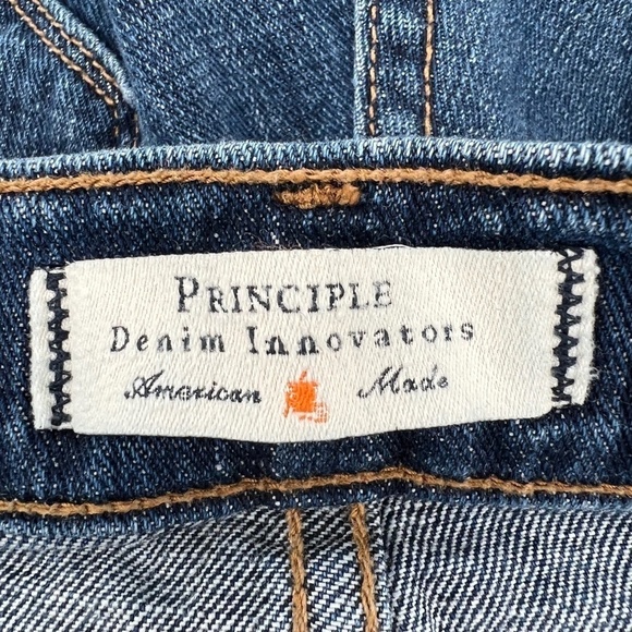 Principle Denim Innovators Wanderer Cut Off Ripped Jean Shorts Size 30 Womens - Picture 6 of 7